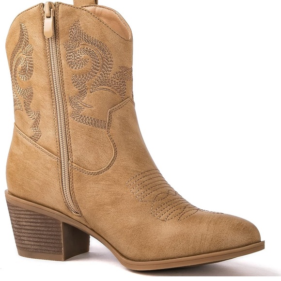 Tan Western-style Ankle Boots with Decorative Stitching and Pull Tab - Picture 2 of 5
